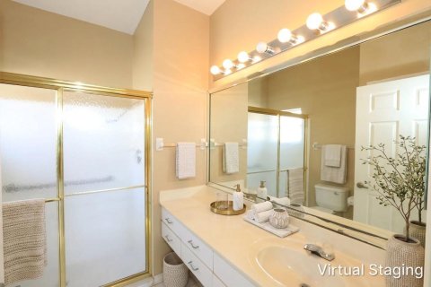 House in Port St. Lucie, Florida 2 bedrooms, 147.71 sq.m. № 2084038 - photo 17