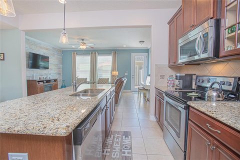 Adosado en venta en Orlando, Florida, 3 dormitorios, 168.34 m2 № 1744285 - foto 17