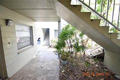Appartement à louer à Tampa, Floride: 1 chambre, 51.1 m2 № 2213851 - photo 4