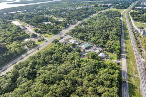Commercial property in Vero Beach, Florida № 2241178 - photo 14