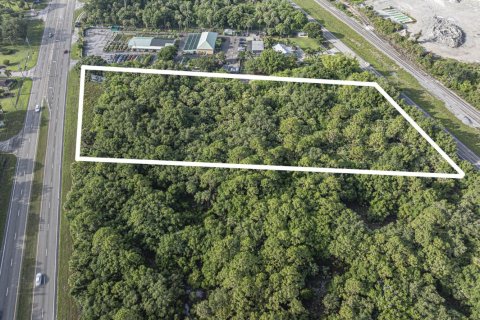 Commercial property in Vero Beach, Florida № 2241178 - photo 12