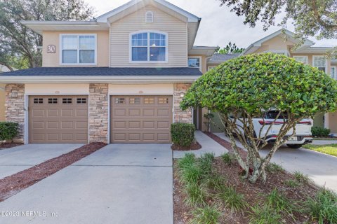 Condominio en venta en Orange Park, Florida, 3 dormitorios, 156.17 m2 № 771514 - foto 1