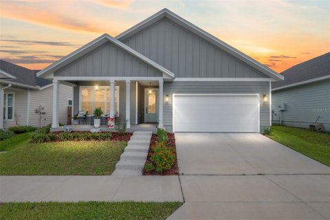 House in Alachua, Florida 3 bedrooms, 135.36 sq.m. № 1882885 - photo 2