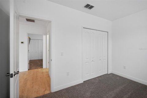 House in Wesley Chapel, Florida 3 bedrooms, 172.61 sq.m. № 2102705 - photo 26