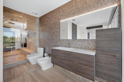 House in Fort Lauderdale, Florida 4 bedrooms, 397.06 sq.m. № 1893130 - photo 25