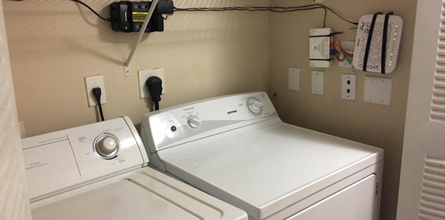 Condo à West Palm Beach, Floride, 2 chambres  № 1035986