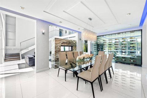 Villa ou maison à vendre à Fort Lauderdale, Floride: 7 chambres, 712.93 m2 № 2186221 - photo 17