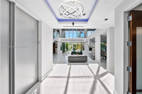 Villa ou maison à vendre à Fort Lauderdale, Floride: 7 chambres, 712.93 m2 № 2186221 - photo 8