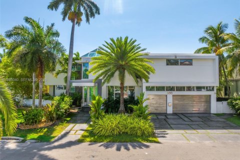 Villa ou maison à vendre à Fort Lauderdale, Floride: 7 chambres, 712.93 m2 № 2186221 - photo 3