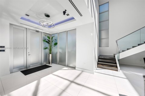 Villa ou maison à vendre à Fort Lauderdale, Floride: 7 chambres, 712.93 m2 № 2186221 - photo 10