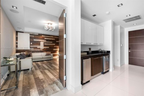 Villa ou maison à vendre à Fort Lauderdale, Floride: 7 chambres, 712.93 m2 № 2186221 - photo 19