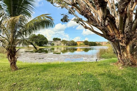 Condo in Plantation, Florida, 1 bedroom  № 1923801 - photo 23