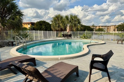 Condo in Plantation, Florida, 1 bedroom  № 1923801 - photo 24
