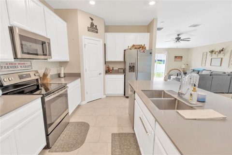 House in Bartow, Florida 4 bedrooms, 169.64 sq.m. № 1904566 - photo 18