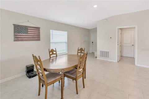 House in Bartow, Florida 4 bedrooms, 169.64 sq.m. № 1904566 - photo 10