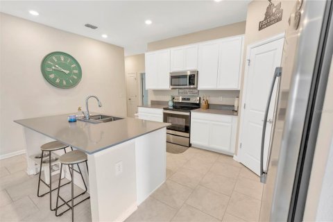 House in Bartow, Florida 4 bedrooms, 169.64 sq.m. № 1904566 - photo 17