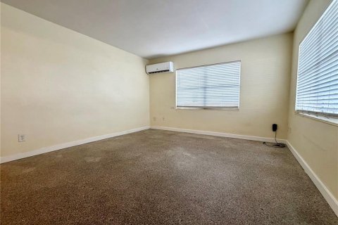 Appartement à louer à Winter Haven, Floride: 2 chambres, 81.29 m2 № 2118134 - photo 6
