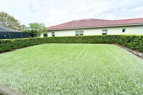 Villa ou maison à louer à Winter Haven, Floride: 2 chambres, 154.4 m2 № 2397021 - photo 29
