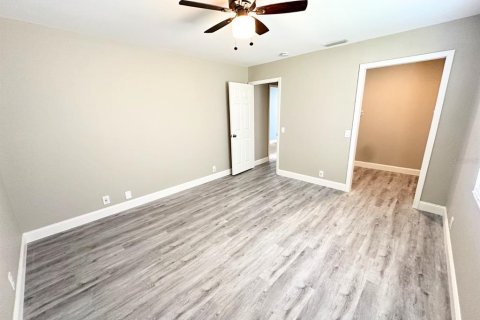Villa ou maison à louer à Winter Haven, Floride: 2 chambres, 154.4 m2 № 2397021 - photo 22