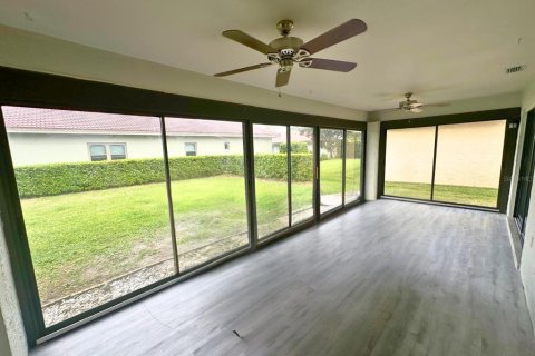 Villa ou maison à louer à Winter Haven, Floride: 2 chambres, 154.4 m2 № 2397021 - photo 26