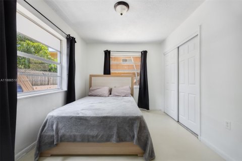 Immobilier commercial à vendre à Miami, Floride: 292.46 m2 № 1932969 - photo 11
