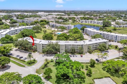 Copropriété à vendre à Deerfield Beach, Floride: 1 chambre, 66.8 m2 № 2016540 - photo 3