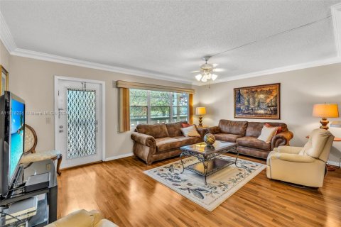 Copropriété à vendre à Deerfield Beach, Floride: 1 chambre, 66.8 m2 № 2016540 - photo 12