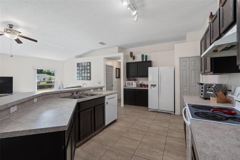 Villa ou maison à vendre à Palm Coast, Floride: 4 chambres, 196.4 m2 № 2299308 - photo 13