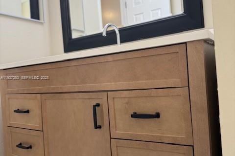 Condo in Miami Gardens, Florida, 2 bedrooms  № 1994899 - photo 17