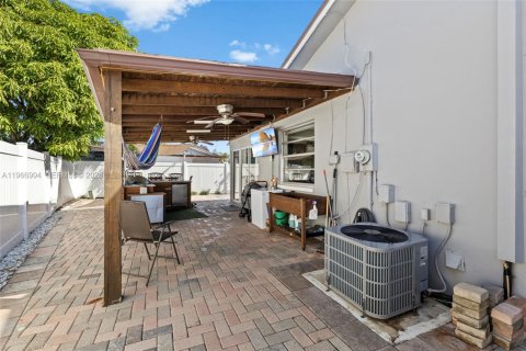 Купить виллу или дом в Бока-Ратон, Флорида 3 спальни, 102.19м2, № 2030083 - фото 26