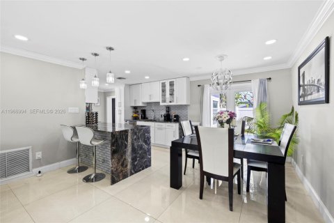 Купить виллу или дом в Бока-Ратон, Флорида 3 спальни, 102.19м2, № 2030083 - фото 11