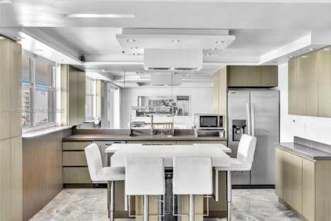 Copropriété à louer à Miami Beach, Floride: 1 chambre, 61.22 m2 № 1999611 - photo 19