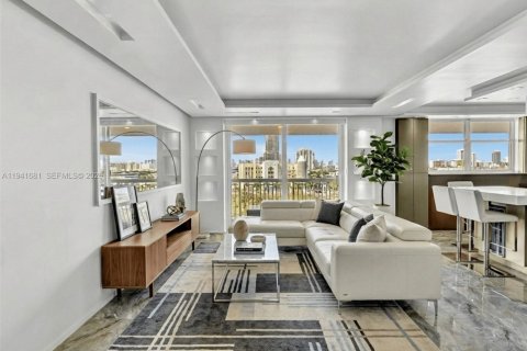 Copropriété à louer à Miami Beach, Floride: 1 chambre, 61.22 m2 № 1999611 - photo 2