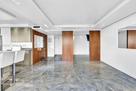 Copropriété à louer à Miami Beach, Floride: 1 chambre, 61.22 m2 № 1999611 - photo 30