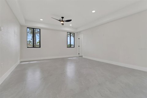 Appartement à louer à Lehigh Acres, Floride: 3 chambres, 111.48 m2 № 2118590 - photo 5