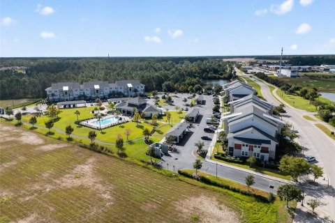 Commercial property in Palm Coast, Florida 434.32 sq.m. № 2379283 - photo 2