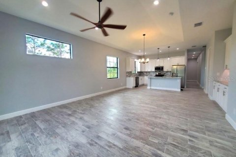 Villa ou maison à louer à Punta Gorda, Floride: 3 chambres, 153.94 m2 № 2098938 - photo 14