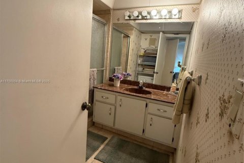 Condominio en venta en Weston, Florida, 2 dormitorios, 114.73 m2 № 1939854 - foto 16