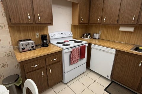 Condominio en venta en Weston, Florida, 2 dormitorios, 114.73 m2 № 1939854 - foto 8