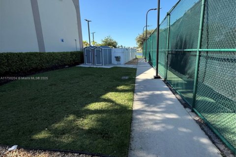 Condominio en venta en Weston, Florida, 2 dormitorios, 114.73 m2 № 1939854 - foto 27