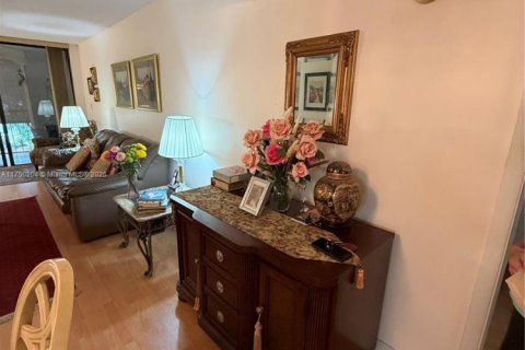 Condominio en venta en Weston, Florida, 2 dormitorios, 114.73 m2 № 1939854 - foto 15
