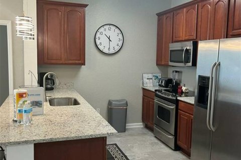 Condo in Orlando, Florida, 3 bedrooms  № 1870718 - photo 4