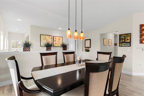 Condo in Davenport, Florida, 3 bedrooms № 2098986 - photo 12