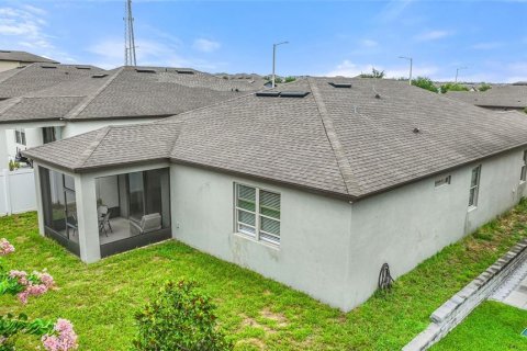 House in Davenport, Florida 4 bedrooms, 201.04 sq.m. № 1813148 - photo 30