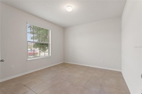 House in Davenport, Florida 4 bedrooms, 201.04 sq.m. № 1813148 - photo 26