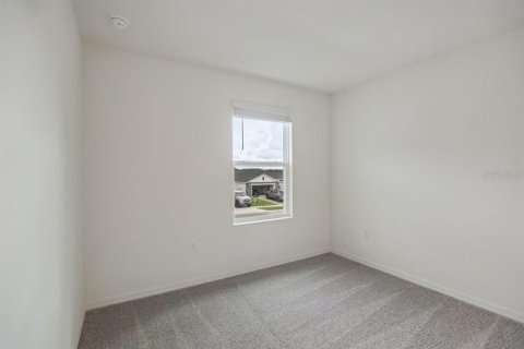Townhouse in Lake Wales, Florida 3 bedrooms, 144.65 sq.m. № 2379415 - photo 10