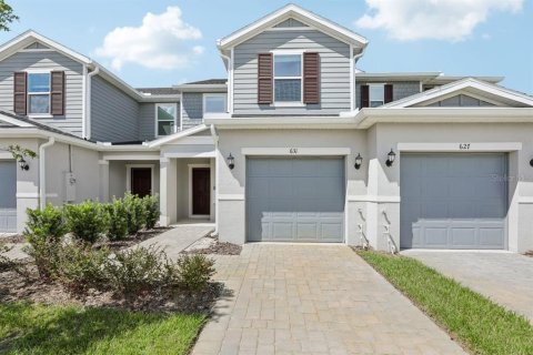Townhouse in Lake Wales, Florida 3 bedrooms, 144.65 sq.m. № 2379415