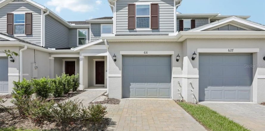 Townhouse in Lake Wales, Florida 3 bedrooms, 144.65 sq.m. № 2379415
