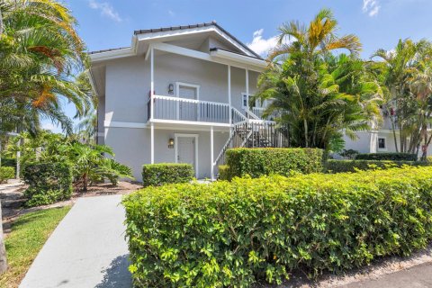 Copropriété à vendre à Wellington, Floride: 2 chambres, 130.06 m2 № 2175579 - photo 2