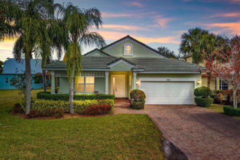 House in Port St. Lucie, Florida 3 bedrooms, 205.31 sq.m. № 2086924 - photo 2